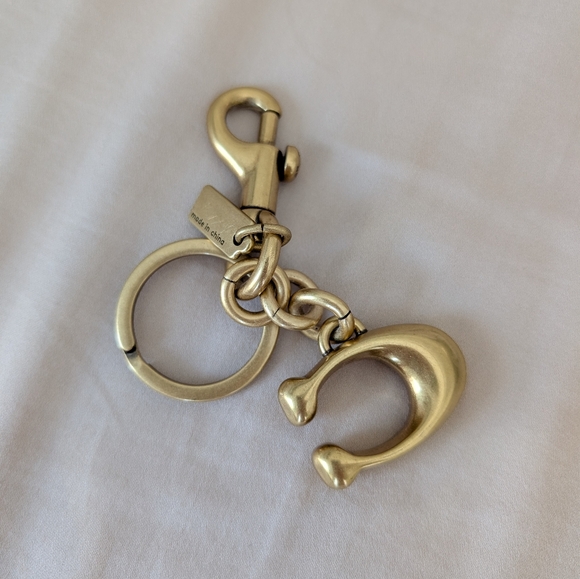 Authentic Coach Keychain NEW - Picture 2 of 3